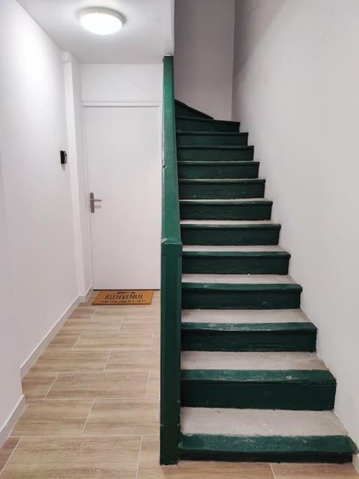 Appartement Escale Entre Cite Et Bastide Clim Wifi Smart Tv à Carcassonne Extérieur photo