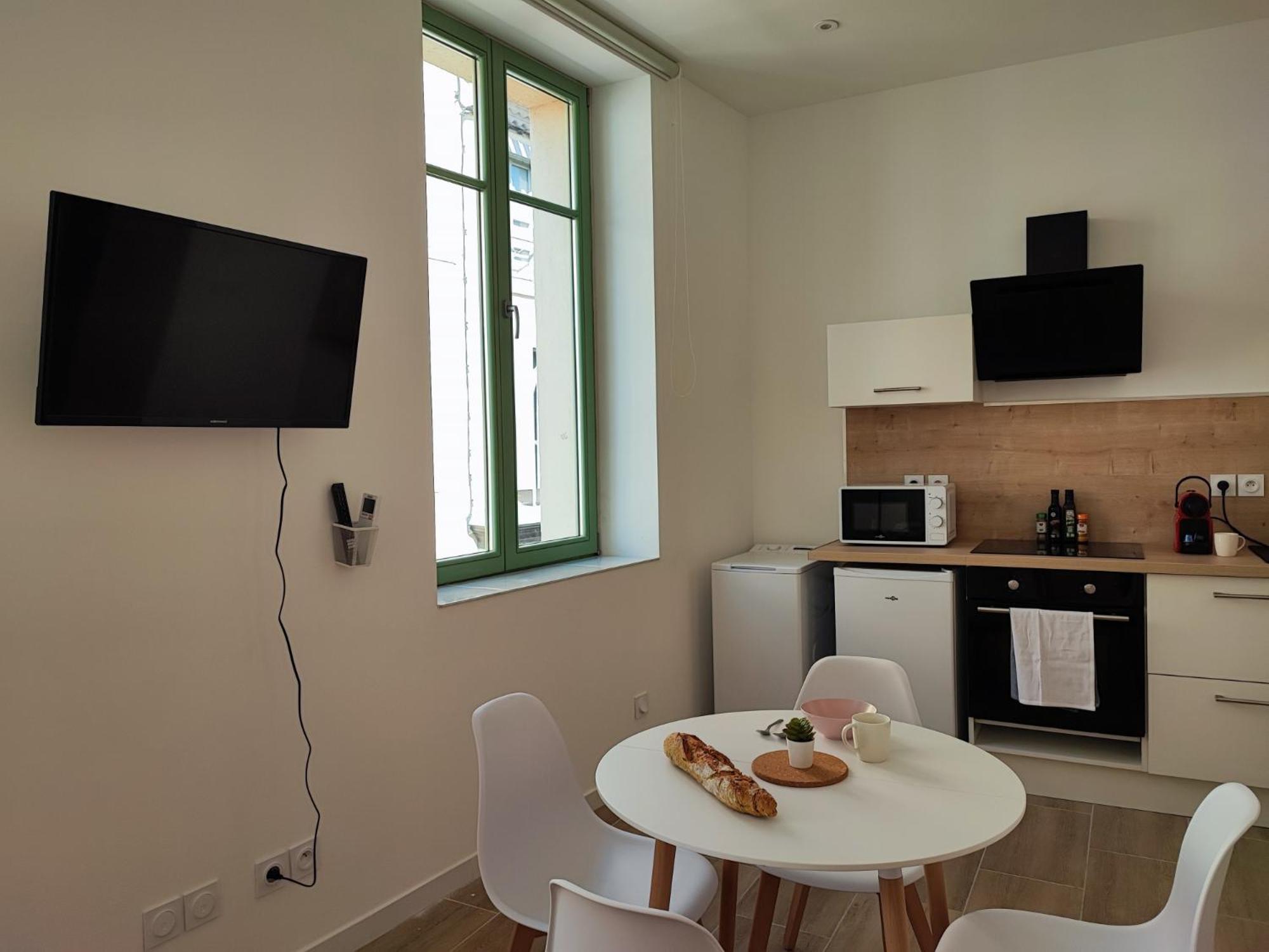 Appartement Escale Entre Cite Et Bastide Clim Wifi Smart Tv à Carcassonne Extérieur photo